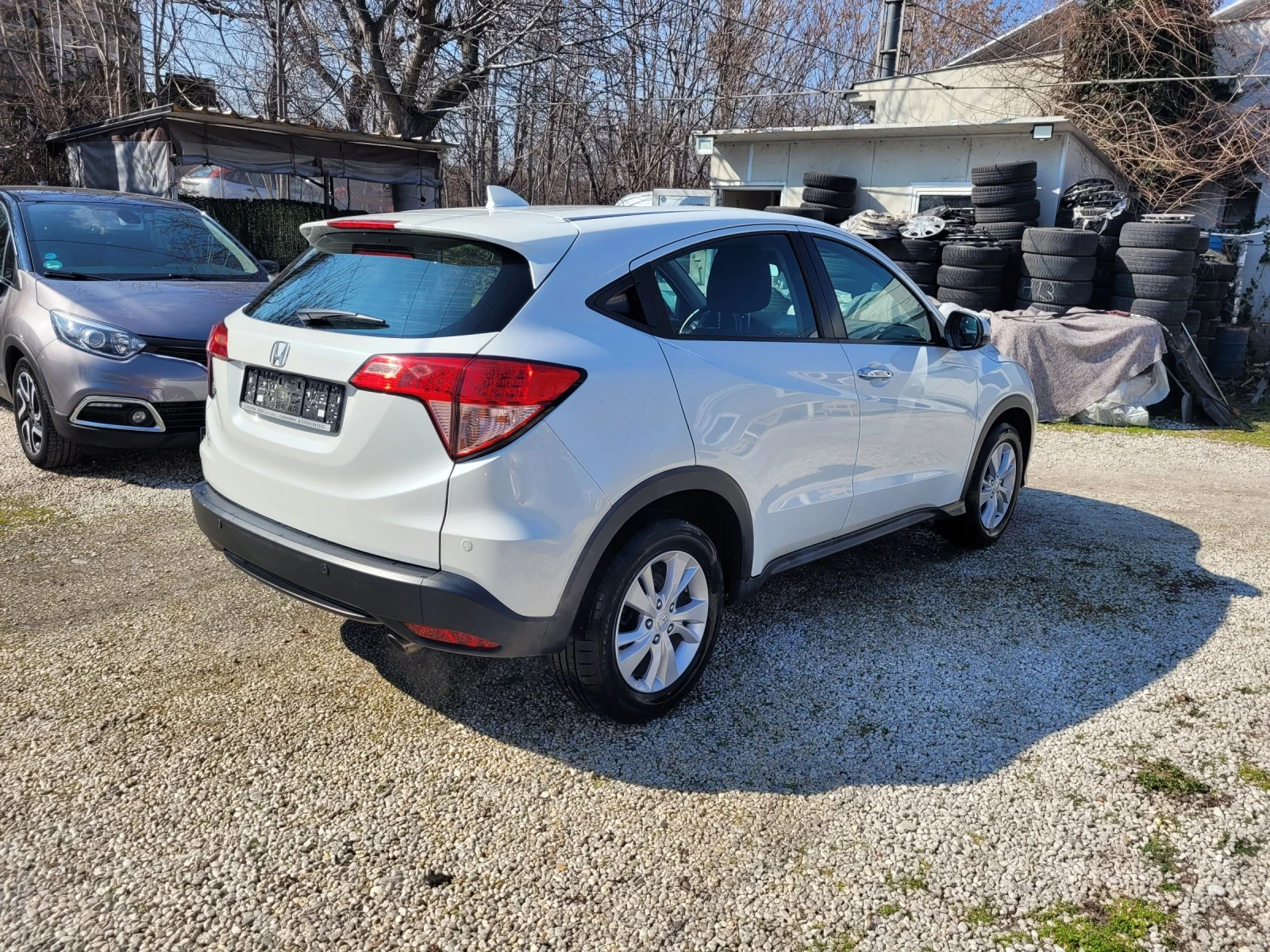 Honda Hr-v 1.5 i-vtec automatic  - изображение 4