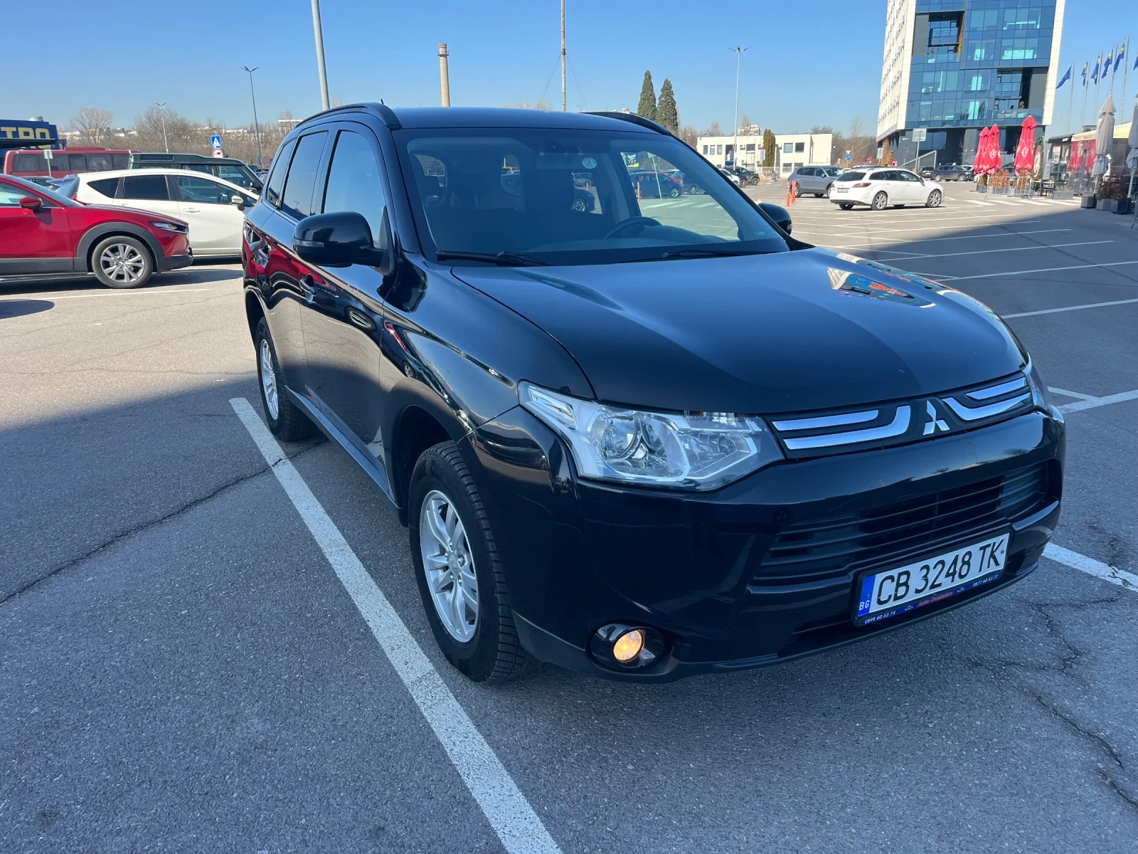 Mitsubishi Outlander Автоматик 4Х4, снимка 2 - Автомобили и джипове - 53799377