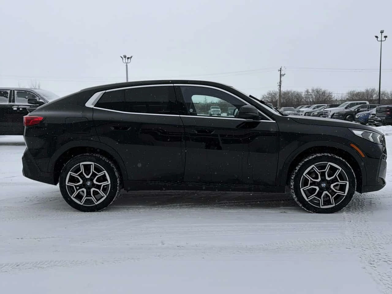 BMW X2 xDrive28i/CARFAX/ПАНОРАМА/ПРЕДСТАВИТЕЛСТВО, снимка 5 - Автомобили и джипове - 54017415