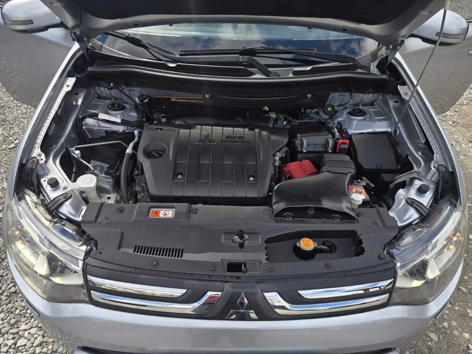 Mitsubishi Outlander 2.2DID 150KC, снимка 17 - Автомобили и джипове - 54048202