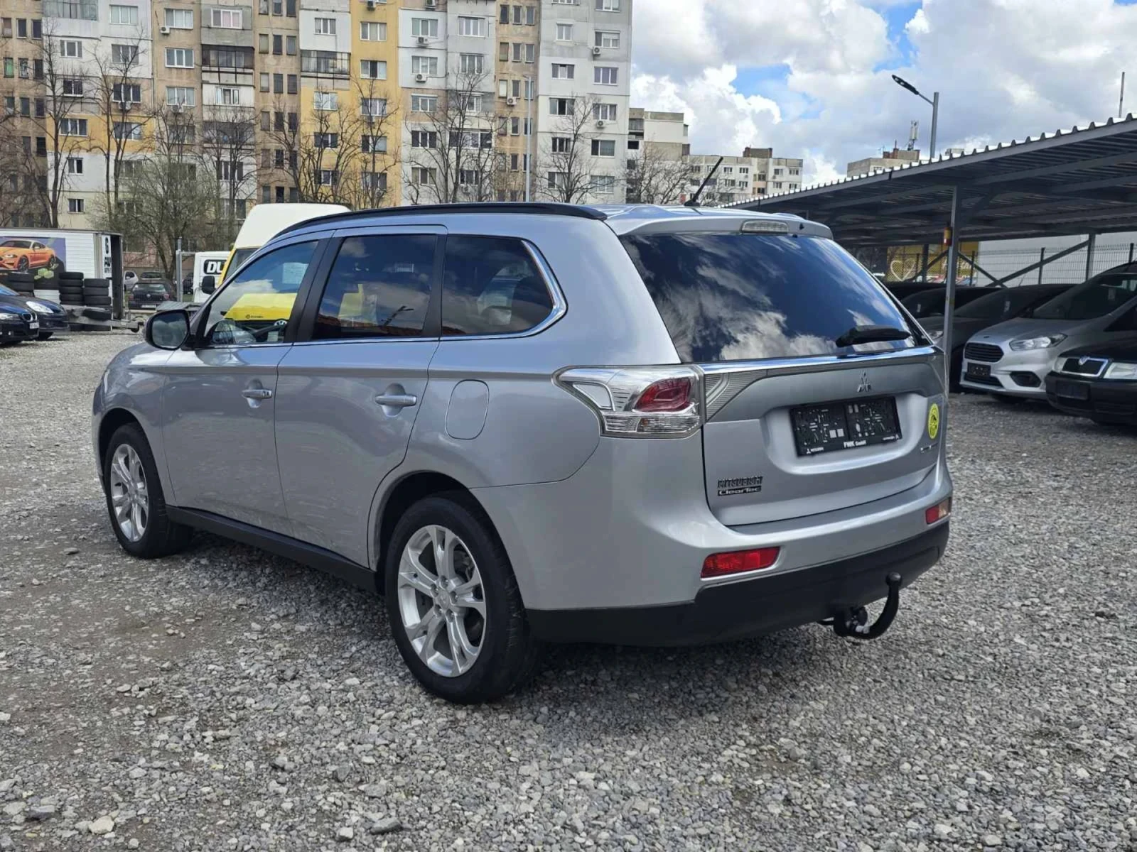 Mitsubishi Outlander 2.2DID 150KC, снимка 3 - Автомобили и джипове - 54048202
