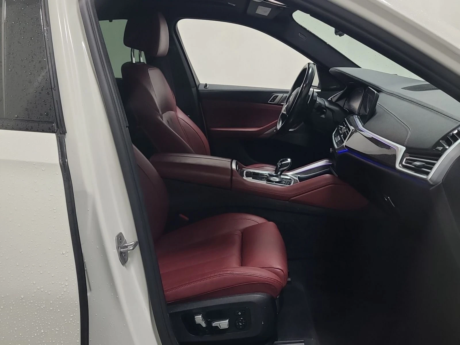 BMW X6 M50I* Pano* Laser* H/K* Подгрев* , снимка 10 - Автомобили и джипове - 54068357
