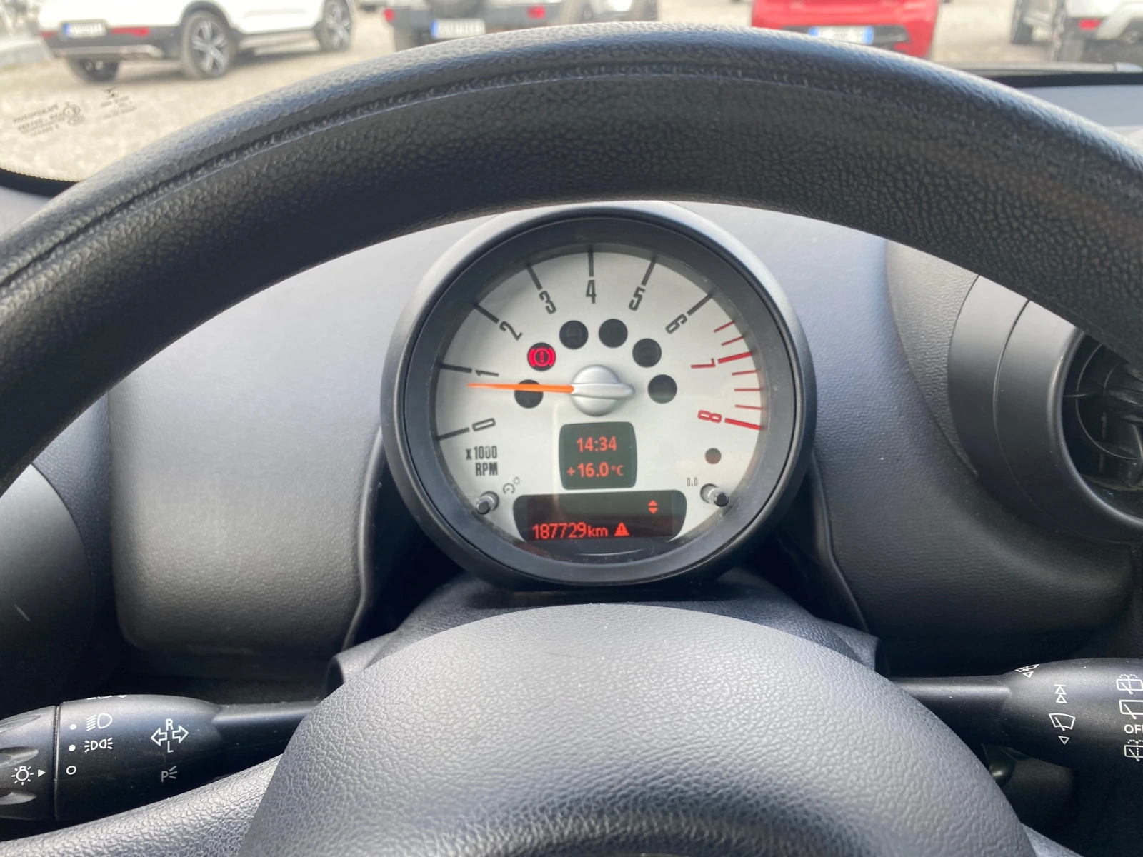 Mini Countryman 1.6i Кожа Панорама Нави, снимка 8 - Автомобили и джипове - 54729373