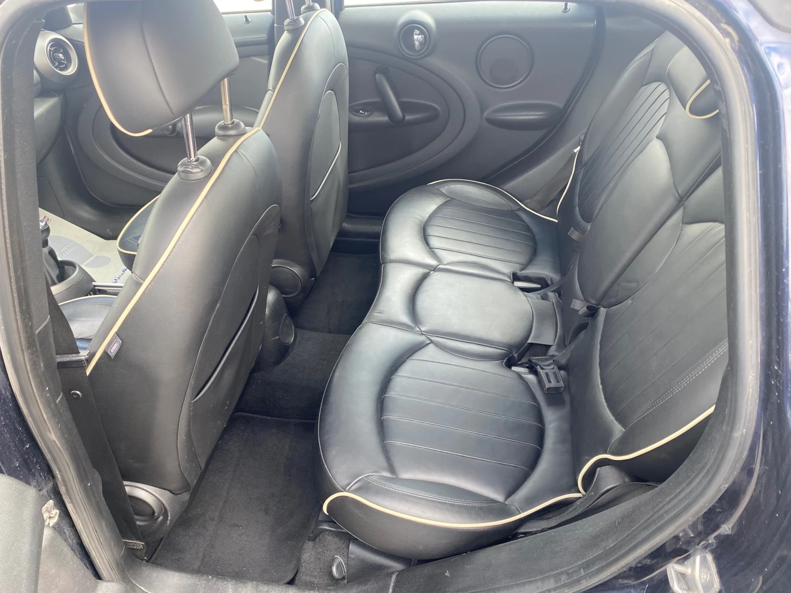 Mini Countryman 1.6i Кожа Панорама Нави, снимка 11 - Автомобили и джипове - 54729373