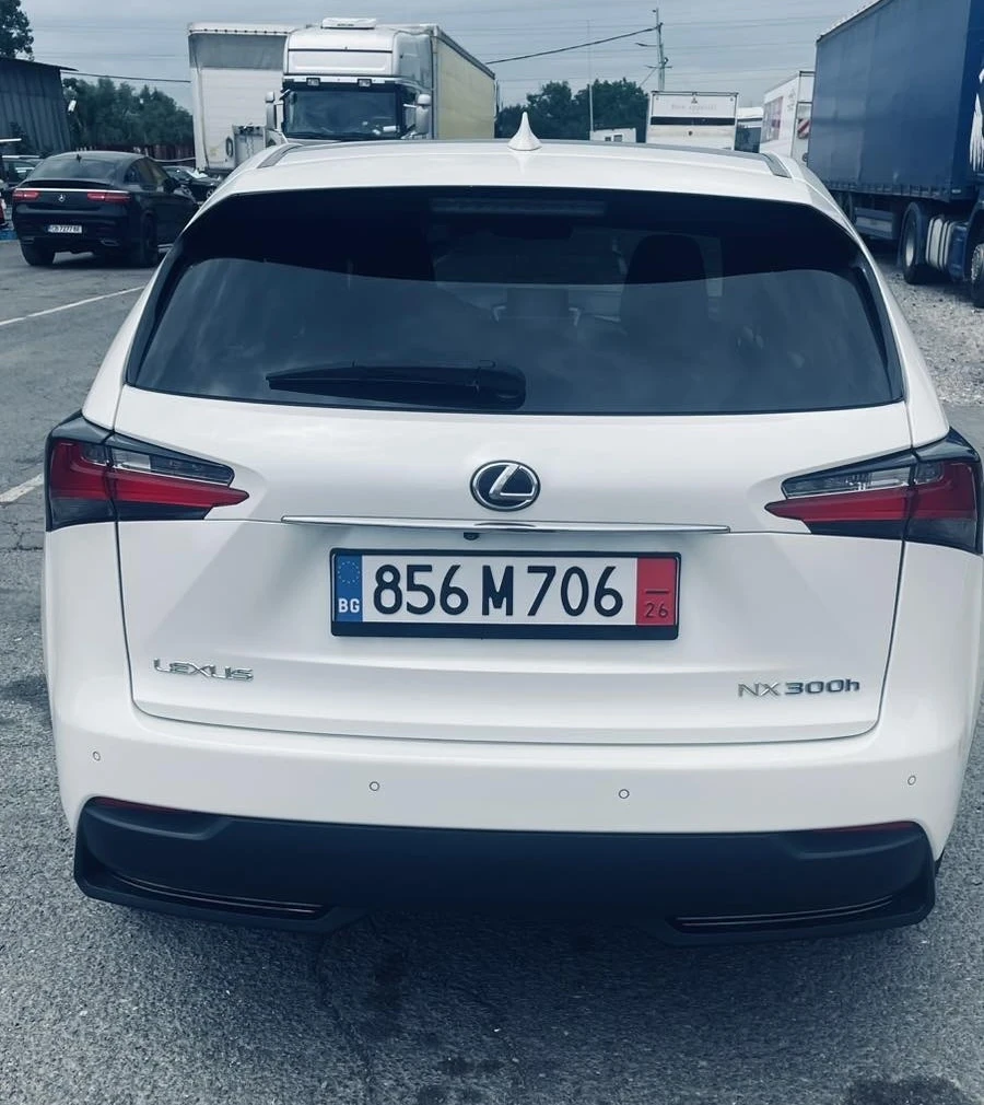 Lexus NX 300h F-sport, HYBRID 4x4, снимка 3 - Автомобили и джипове - 55138342