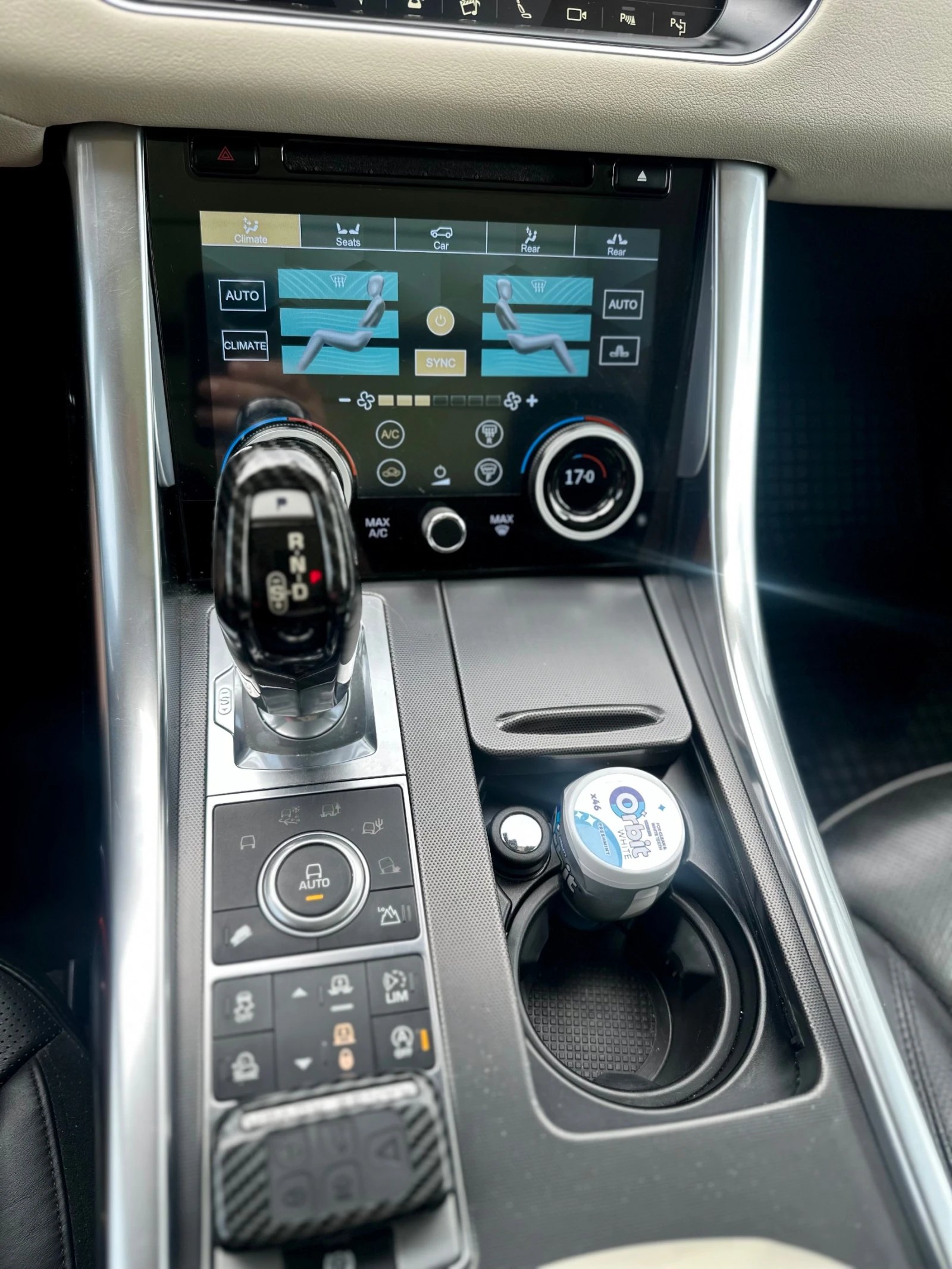 Land Rover Range Rover Sport  SVR Facelift , снимка 9 - Автомобили и джипове - 55207856