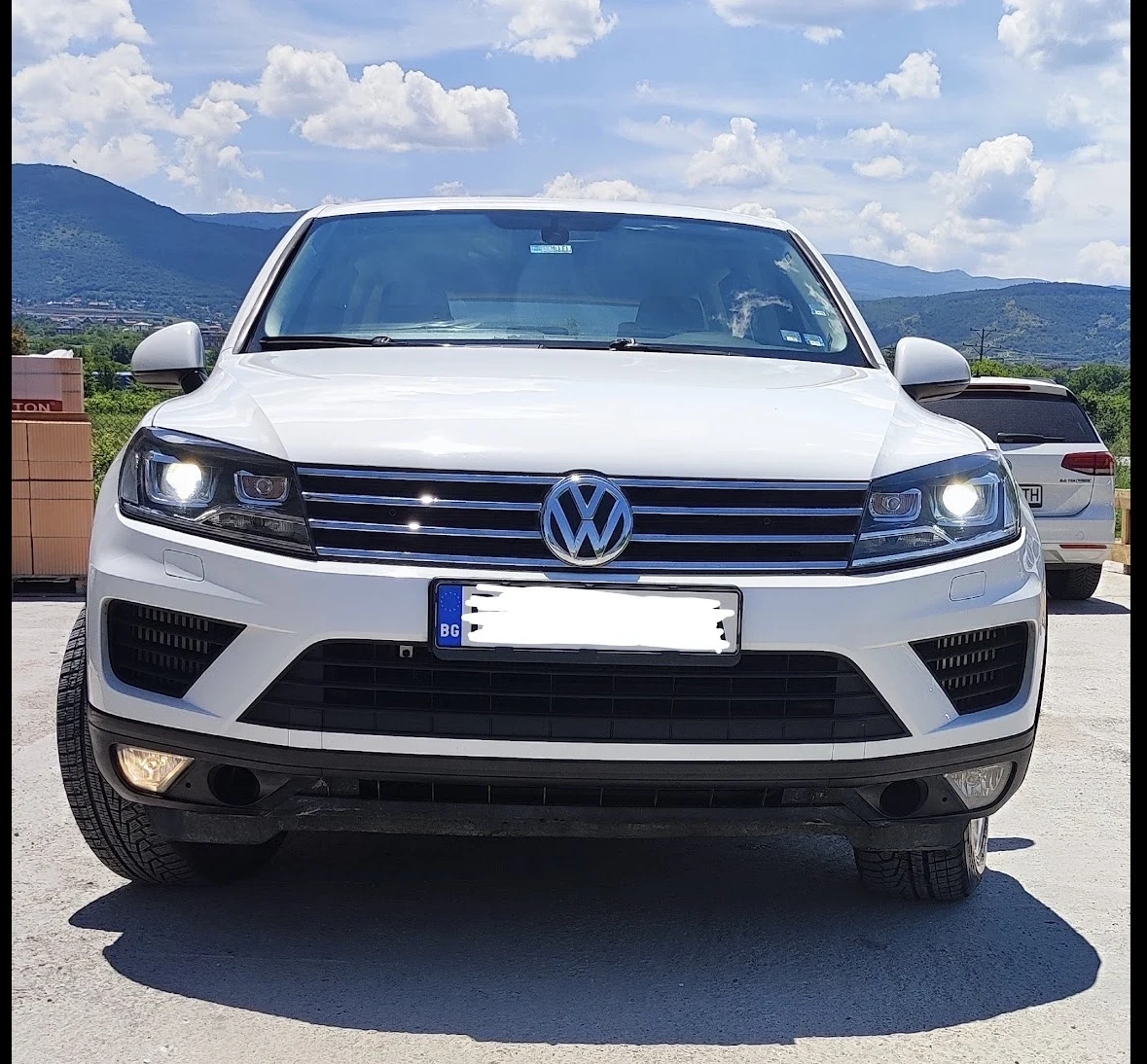 VW Touareg, снимка 2 - Автомобили и джипове - 55514756