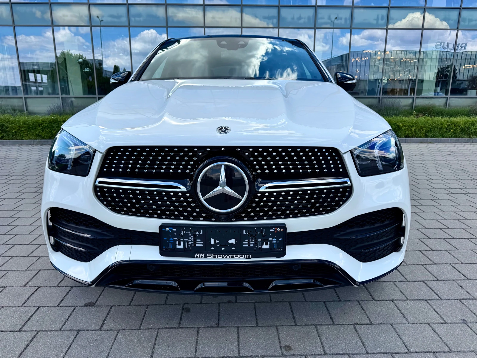 Mercedes-Benz GLE 350, снимка 2 - Автомобили и джипове - 56255148