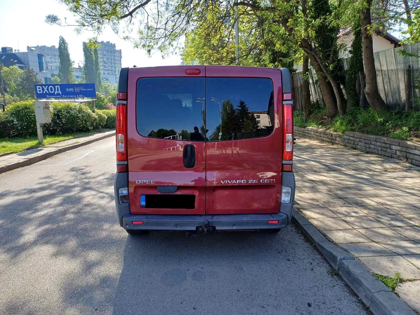 Opel Vivaro 2.5CDTI 8 + 1 - изображение 5