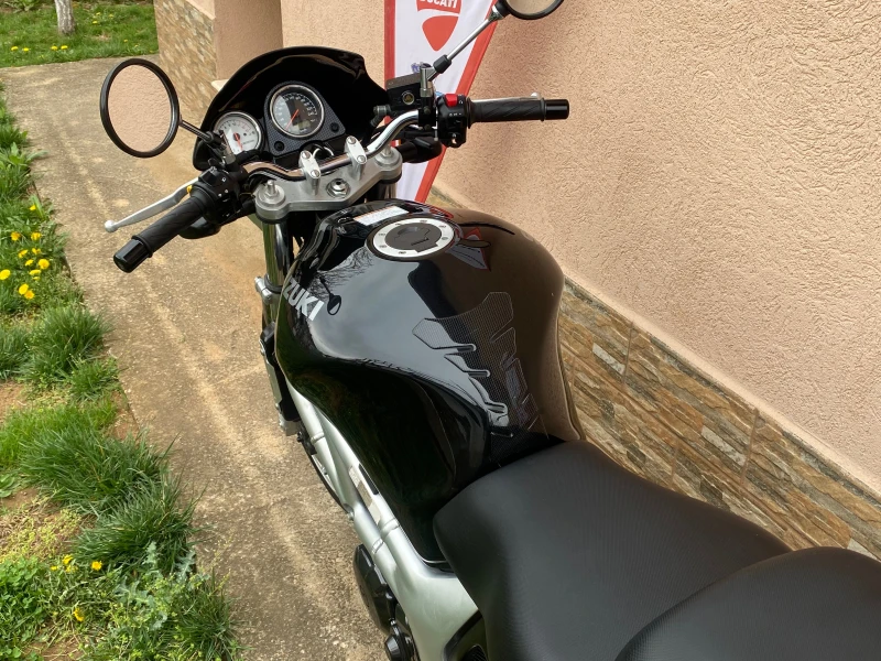 Suzuki SV 650cc 11k км!, снимка 10 - Мотоциклети и мототехника - 49654013