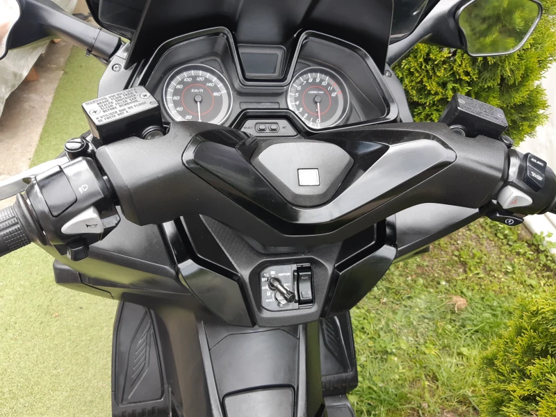 Honda Forza 125i TCS/Abs/ led, снимка 15 - Мотоциклети и мототехника - 52798841