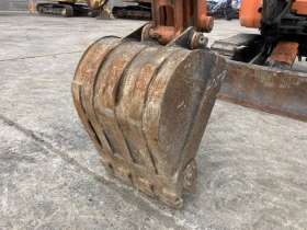 Багер Hitachi ZX30U / ПЕРФЕКТНО ТЕХНИЧЕСКО СЪСТОЯНИЕ / НАЛИЧЕН, снимка 8