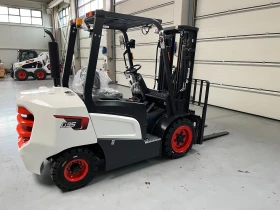 Мотокар Bobcat D35NXP, снимка 6