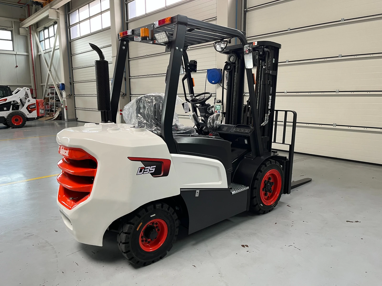  Bobcat D35NXP | Mobile.bg   5