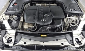 Mercedes-Benz E 220 Cabriolet, снимка 6