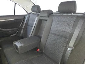 Toyota Avensis 2.0i 147.к.с, снимка 13
