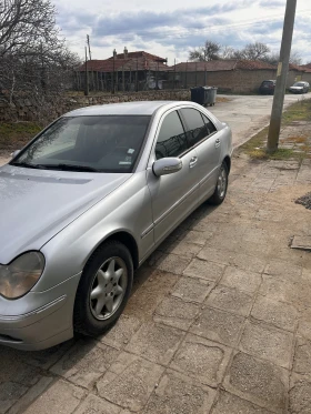 Mercedes-Benz C 200 - 2000 € / 3911.66 лв. - 48832187 2
