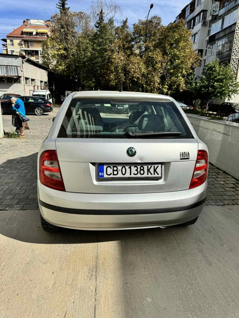 Skoda Fabia, снимка 4 - Автомобили и джипове - 47623986