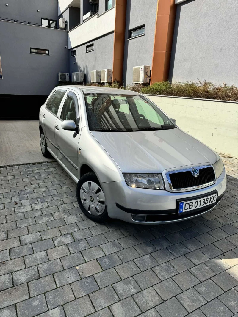 Skoda Fabia, снимка 2 - Автомобили и джипове - 47623986