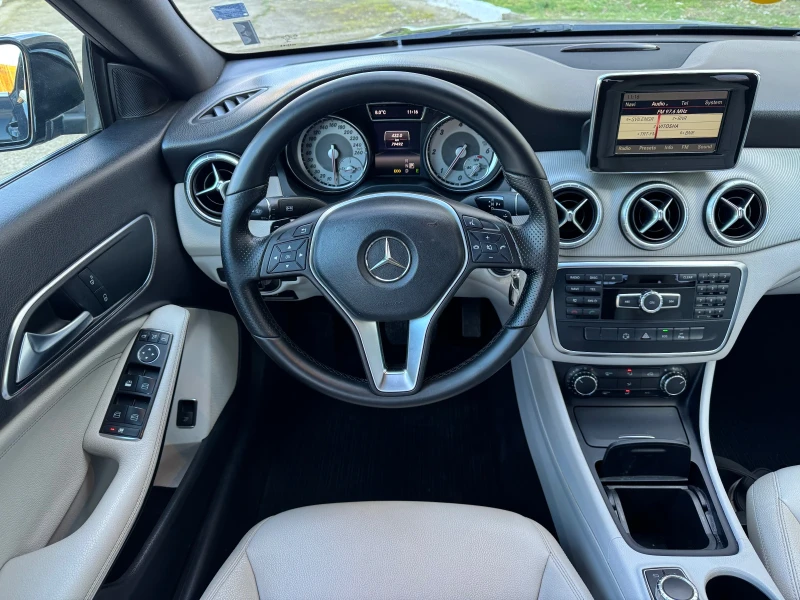 Mercedes-Benz CLA 220 CDI, снимка 10 - Автомобили и джипове - 47685324