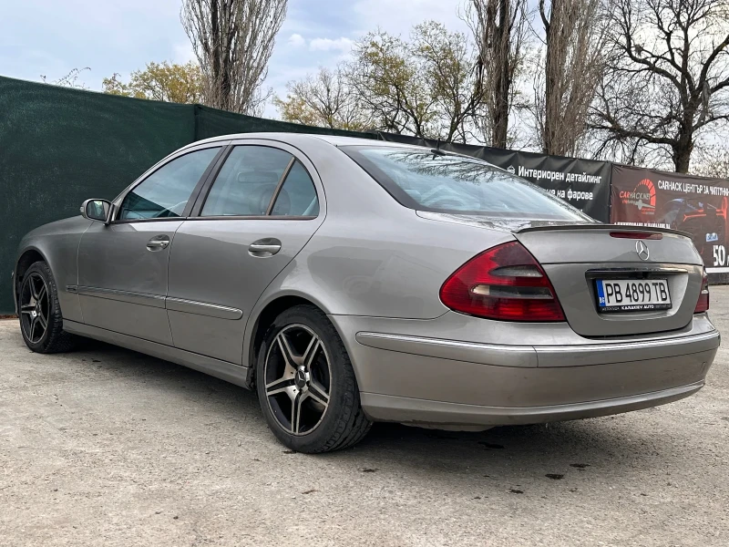 Mercedes-Benz E 270, снимка 3 - Автомобили и джипове - 48131718