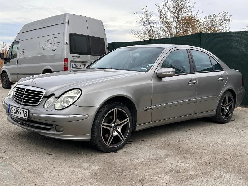 Mercedes-Benz E 270, снимка 1 - Автомобили и джипове - 48131718