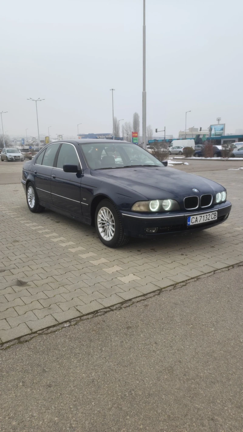 BMW 523 2.5, снимка 1 - Автомобили и джипове - 48741439