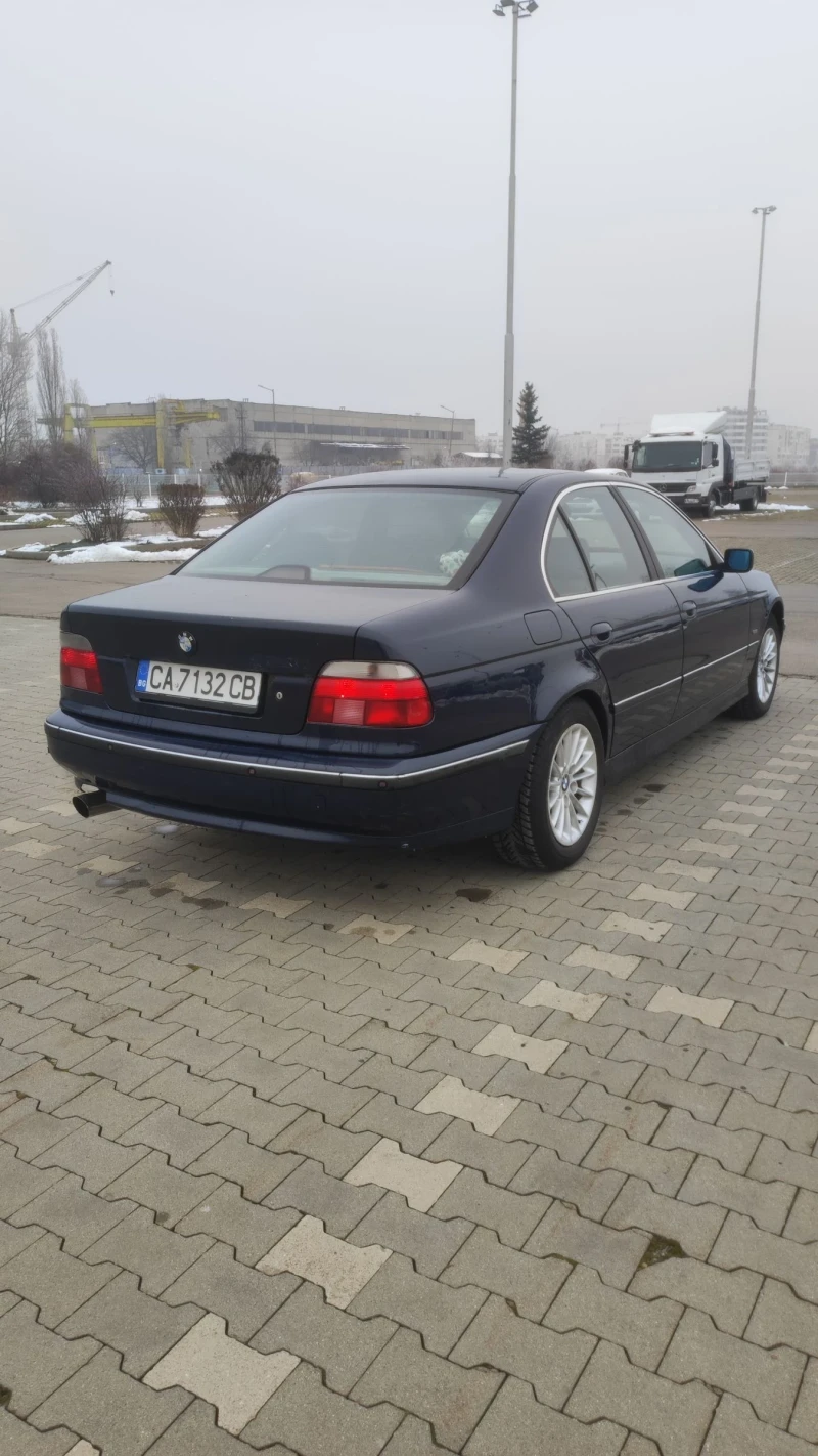 BMW 523 2.5, снимка 5 - Автомобили и джипове - 48741439