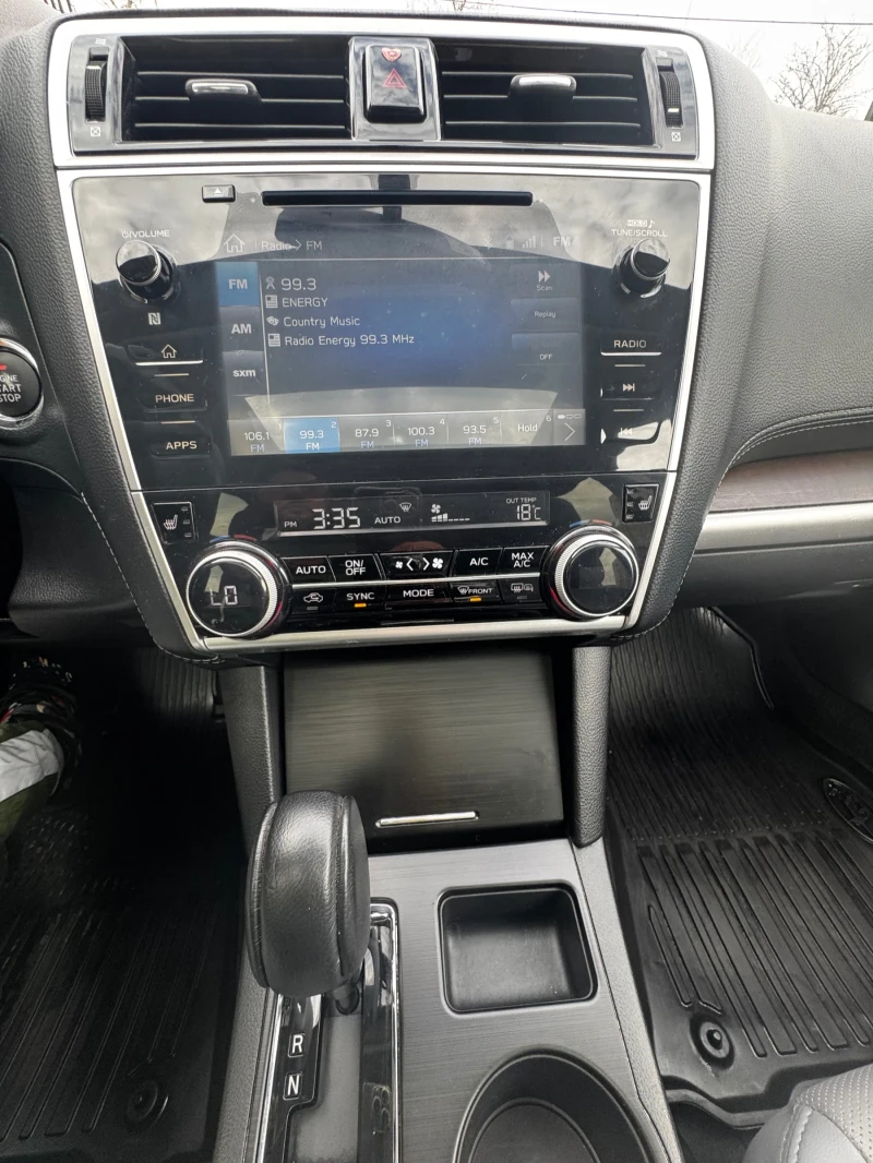 Subaru Outback 2.5 I Чисто Нова Кола, снимка 14 - Автомобили и джипове - 49670500