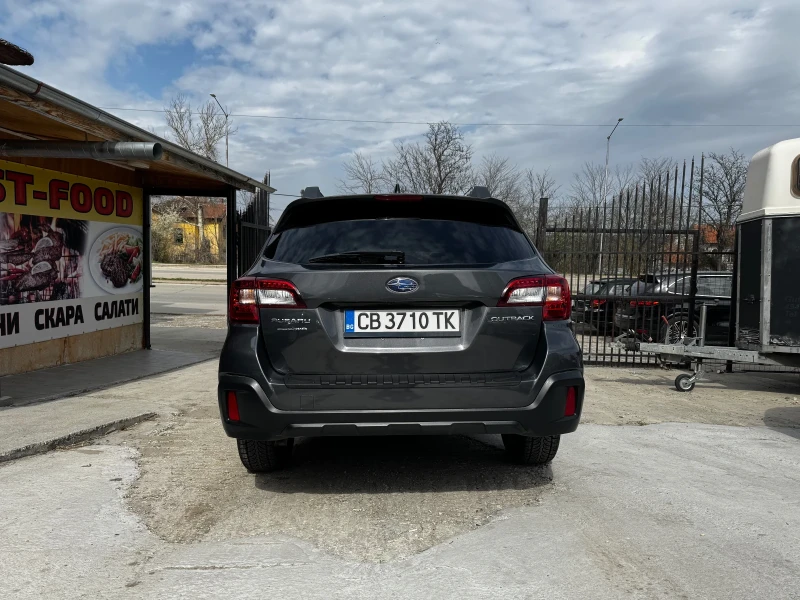 Subaru Outback 2.5 I Чисто Нова Кола, снимка 6 - Автомобили и джипове - 49670500