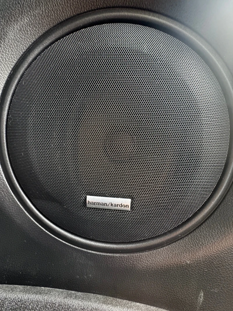 Subaru Outback 2.5 I Чисто Нова Кола, снимка 15 - Автомобили и джипове - 49670500