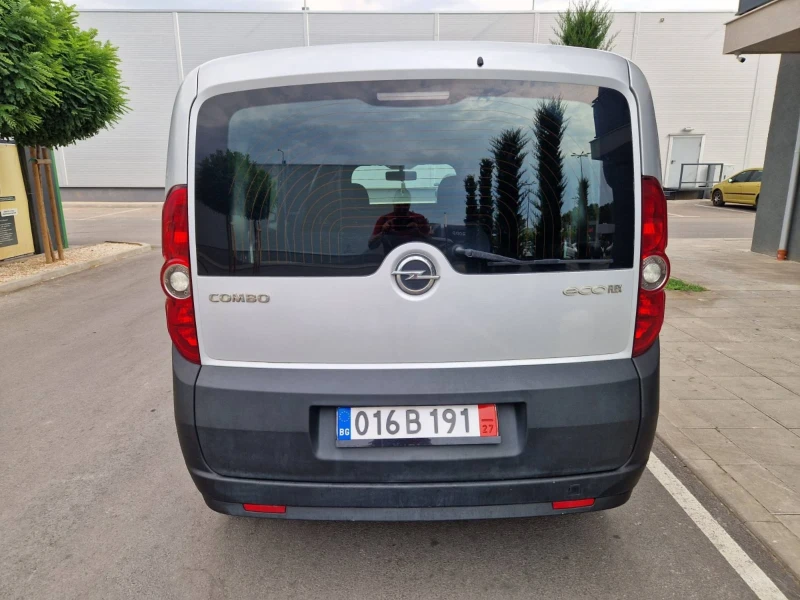 Opel Combo 1.3, снимка 5 - Автомобили и джипове - 51288798