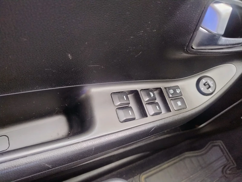 Kia Picanto 1.0 i, снимка 9 - Автомобили и джипове - 52446997