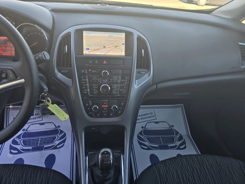 Opel Astra КОЛЕДНА ПРОМОЦИЯ/1.6cdti/FACE/ПЕРФЕКТЕН, снимка 11 - Автомобили и джипове - 52723731