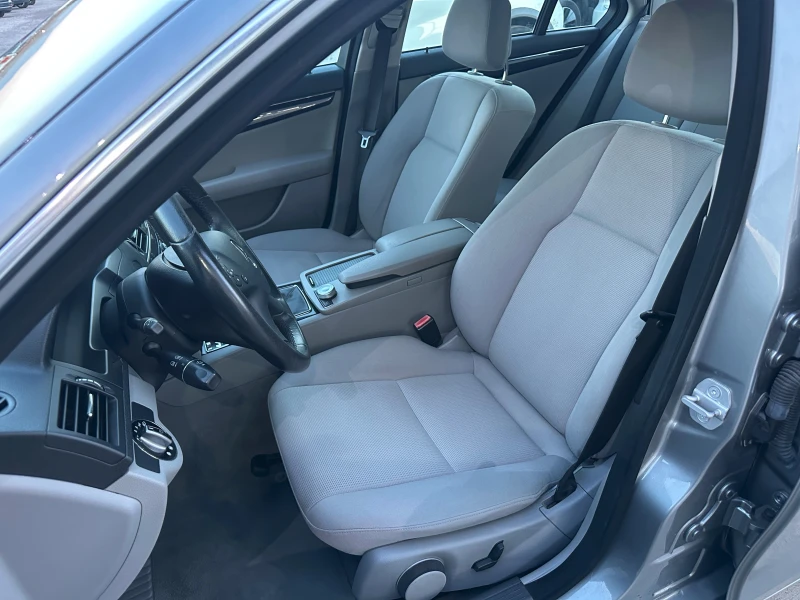 Mercedes-Benz C 200 2.2CDi, снимка 10 - Автомобили и джипове - 52851082