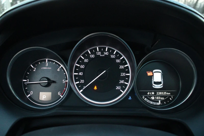 Mazda 6 2.2 175 EXCEED / HEAD UP / BOSE, снимка 16 - Автомобили и джипове - 52940492