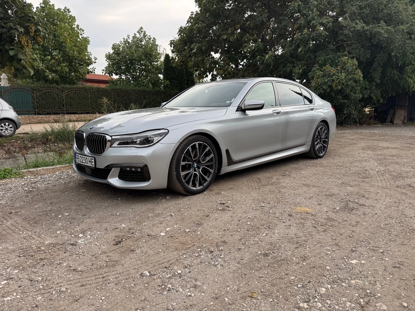 BMW 750 IL xDrive, снимка 1