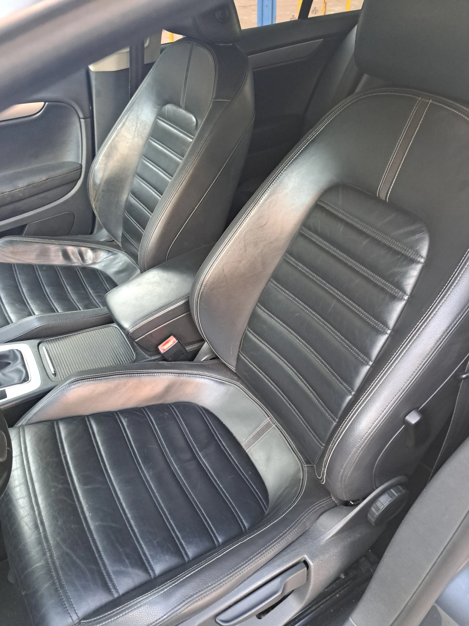 VW CC 2.0 TDI 140к.с  , снимка 11 - Автомобили и джипове - 53640046