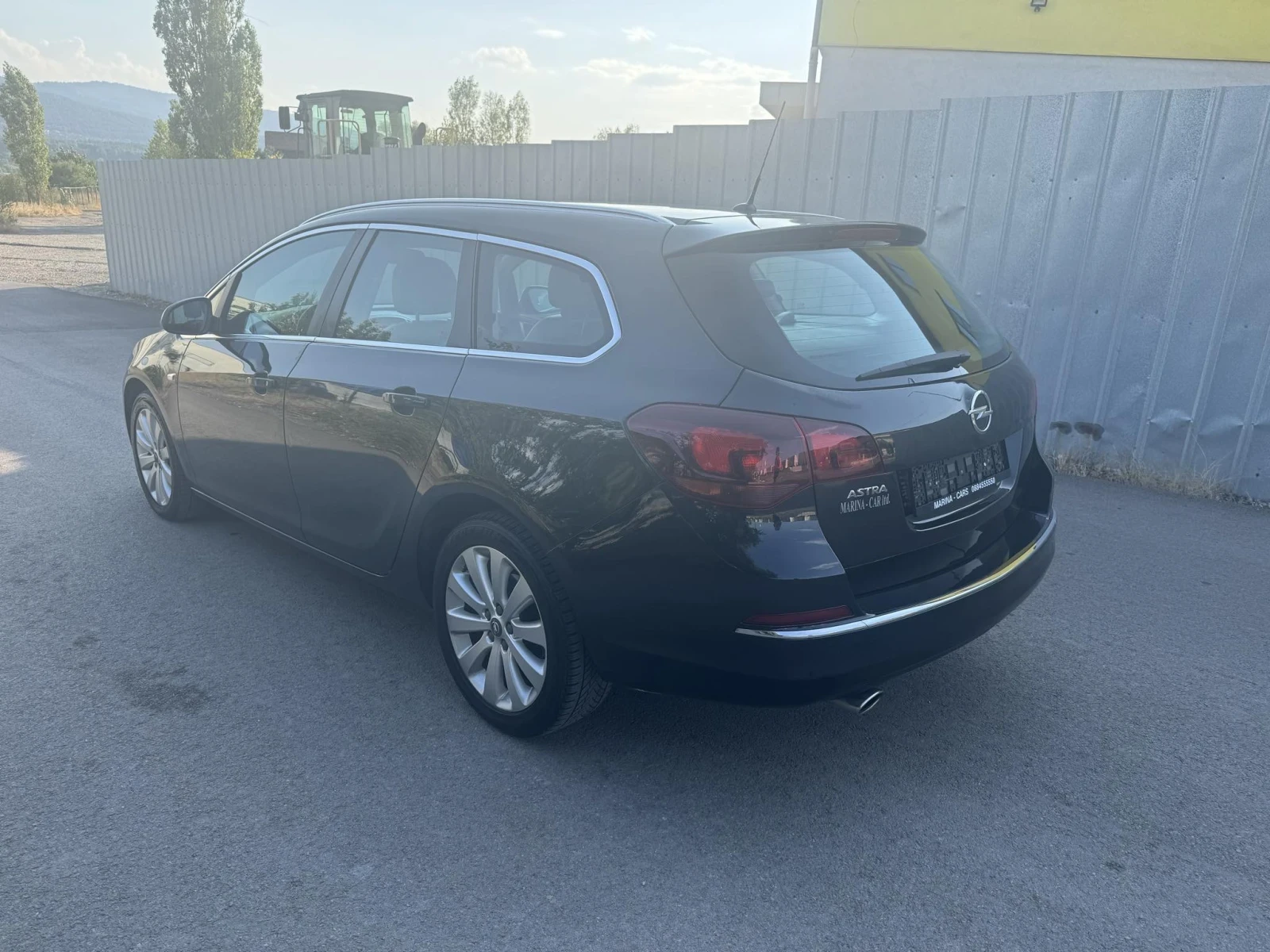 Opel Astra 1.4T LPG  - изображение 4