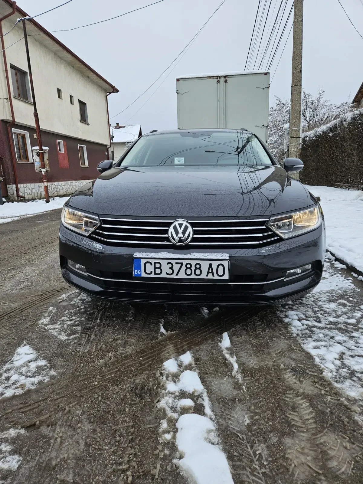 VW Passat 2.0 TDI Comfort Line | Mobile.bg   1