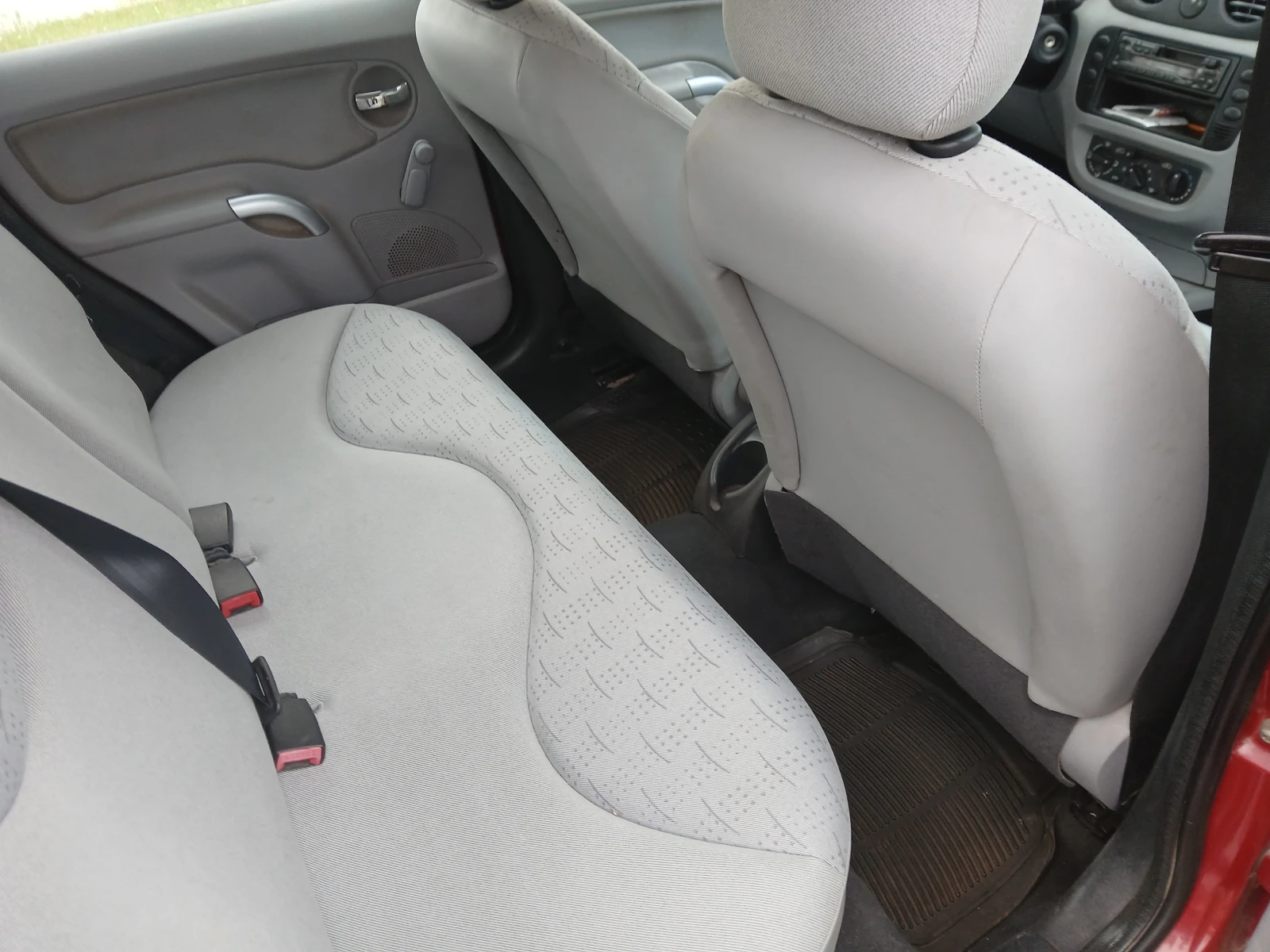 Citroen C3 1.1газ клима  - изображение 8