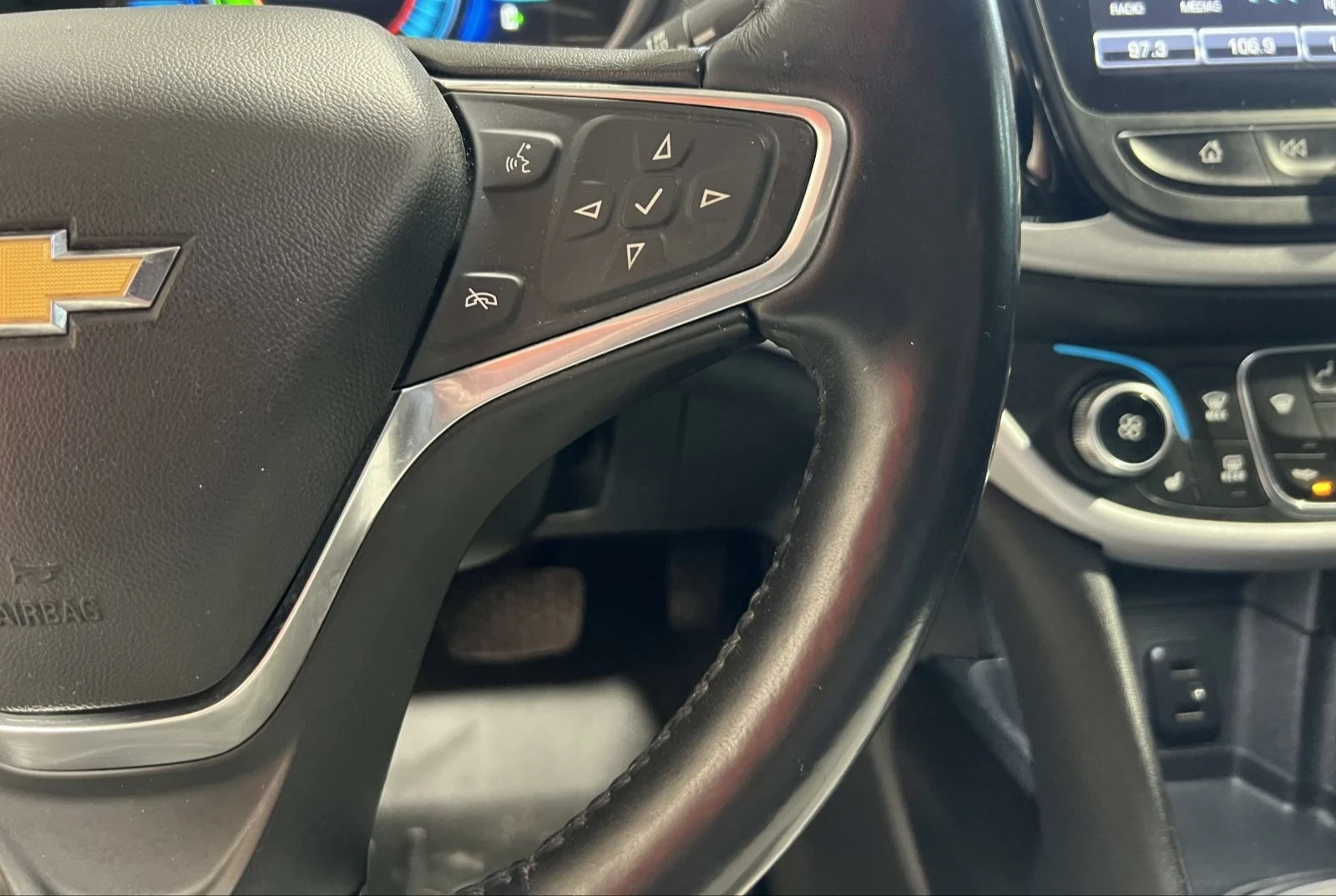 Chevrolet Volt 2 - изображение 6