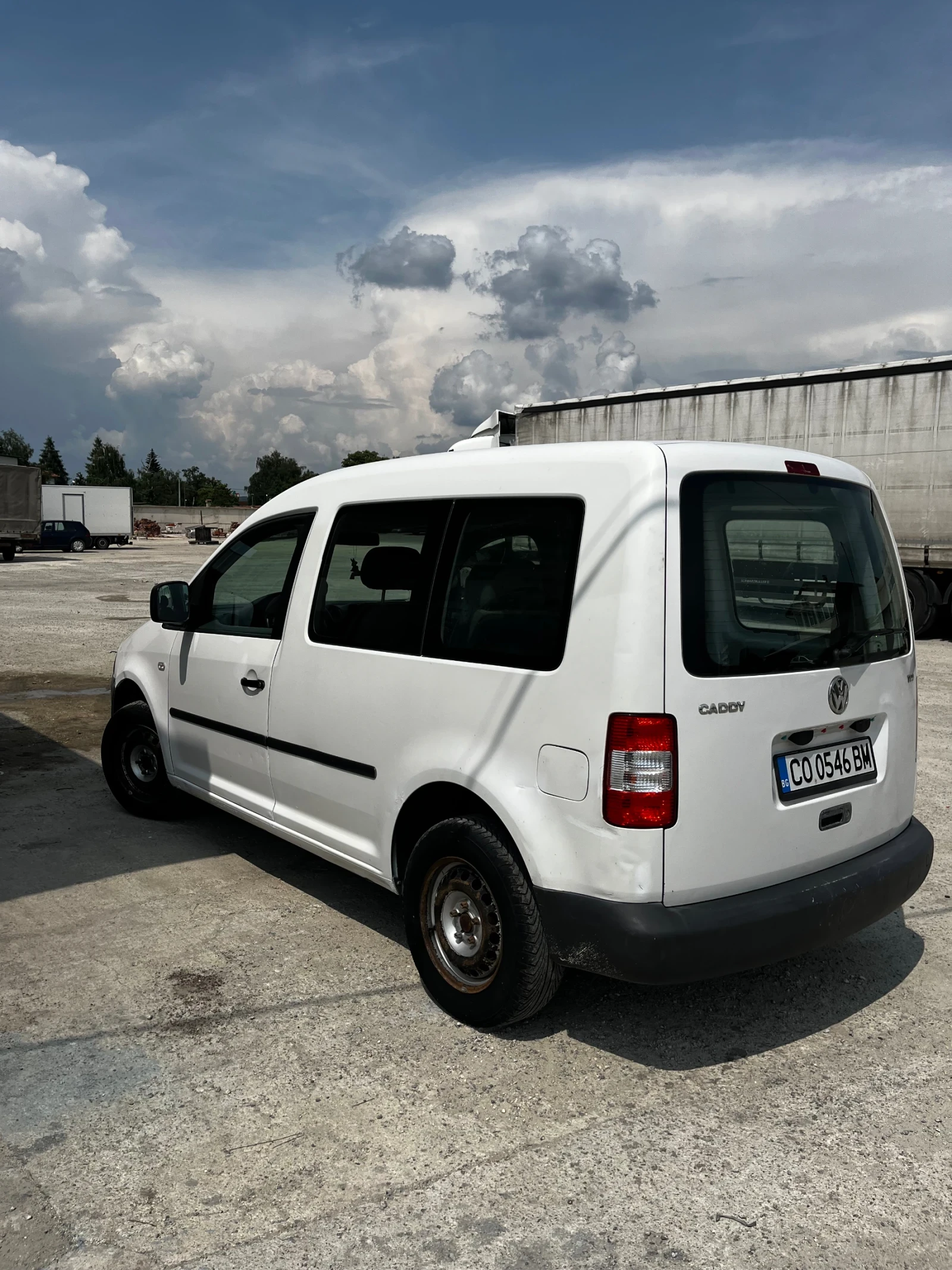 VW Caddy 1.9 Tdi - изображение 9