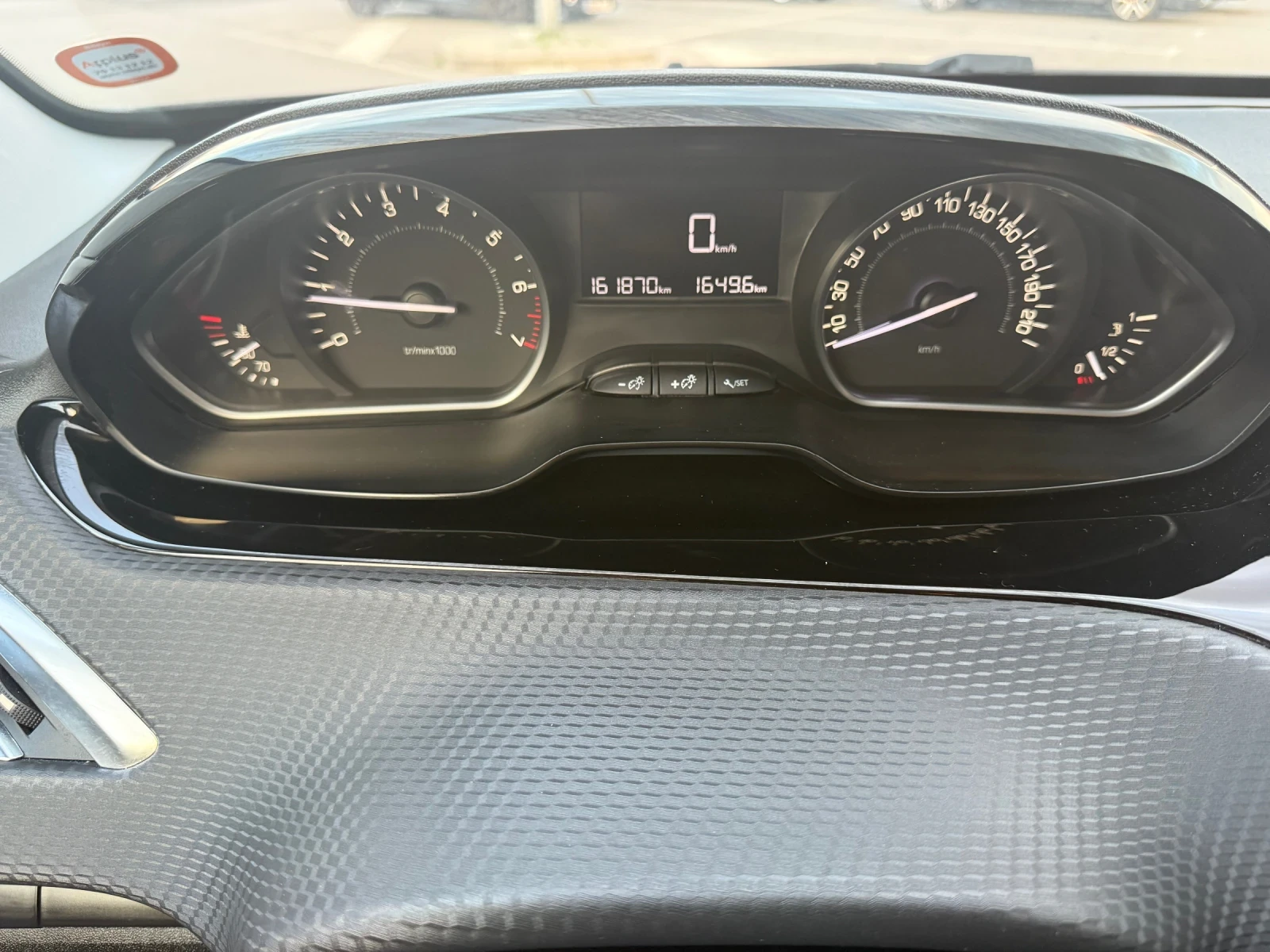 Peugeot 2008 1.2 PureTech ��� ���� ����� | Mobile.bg � ����������� 13