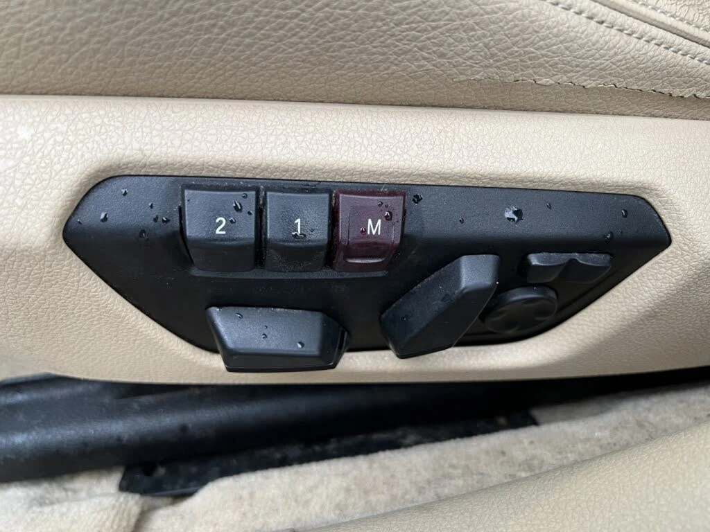 BMW 335 xDrive*      * * | Mobile.bg   13