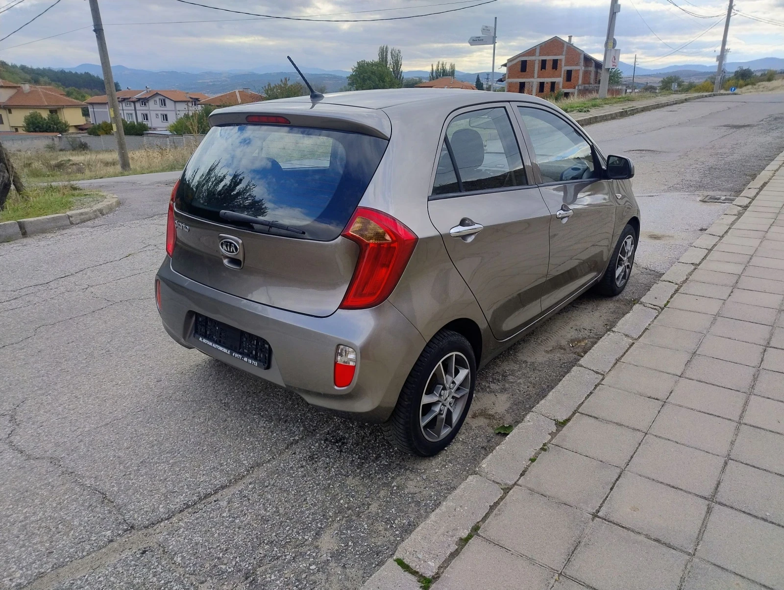 Kia Picanto 1.0 i - изображение 3