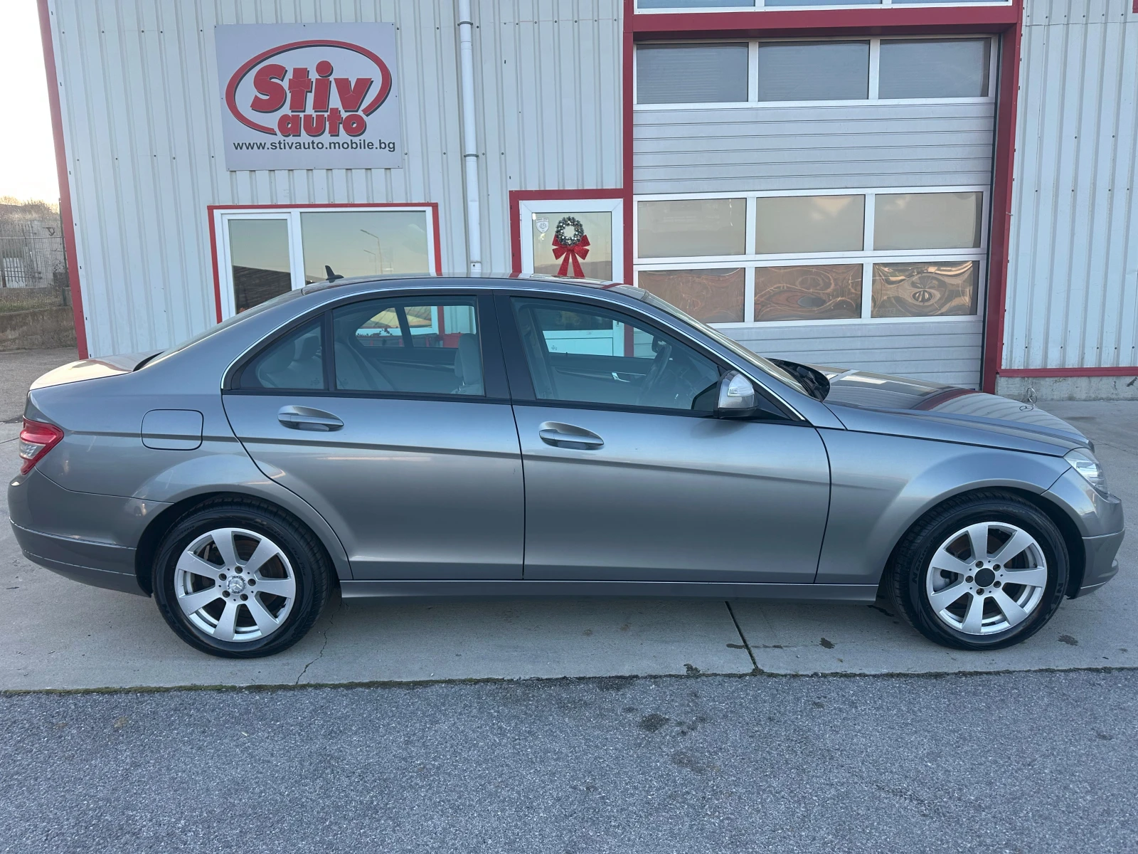 Mercedes-Benz C 200 2.2CDi - изображение 7