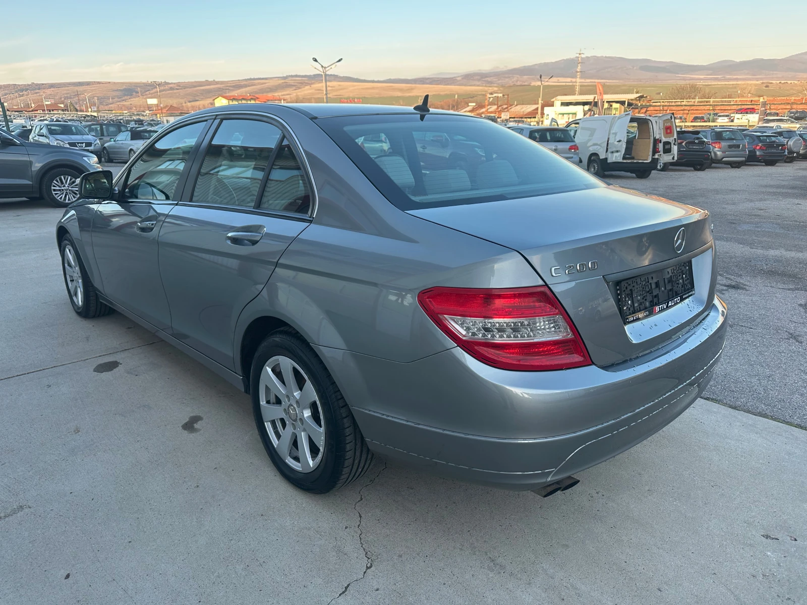 Mercedes-Benz C 200 2.2CDi - изображение 4