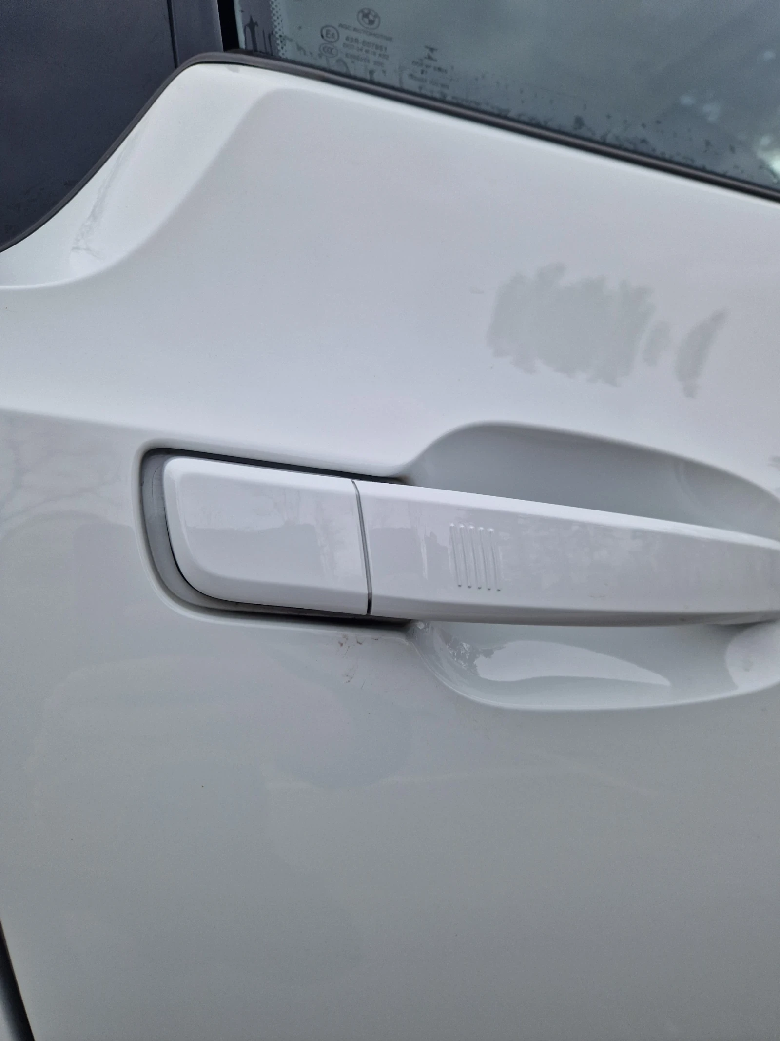 BMW i3, снимка 2 - Автомобили и джипове - 53714340