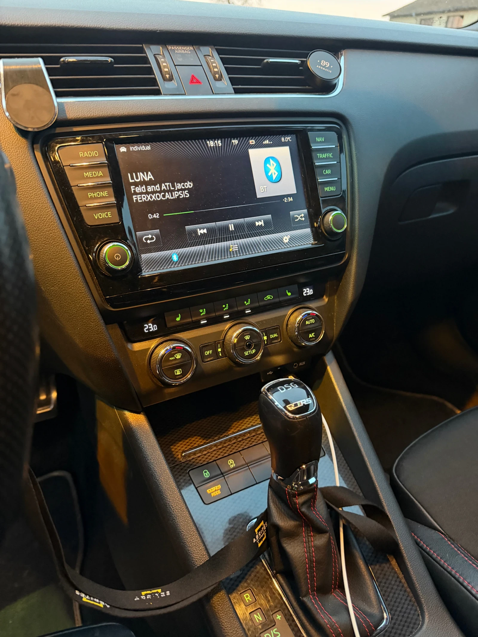 Skoda Octavia RS 2.0 TDI, снимка 10 - Автомобили и джипове - 53778203